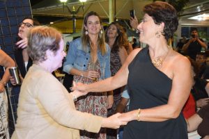 HAPPYHOURDIADASMAES26-28-300x200 HAPPY HOUR - ESPECIAL DIA DAS MÃES - 08/05