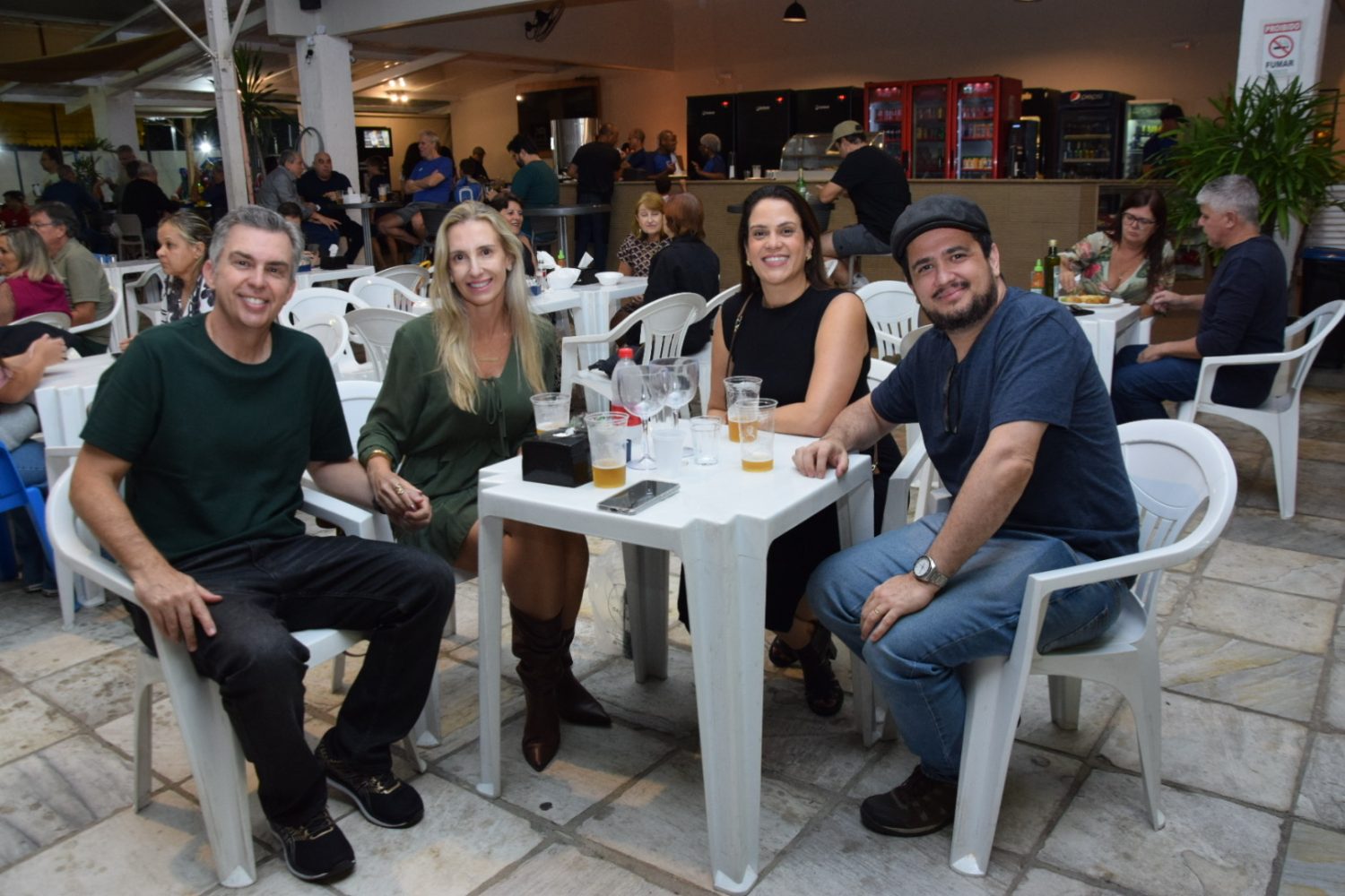 IMG_4148-1500x1000 HAPPY HOUR 15/05 - REGÊNCIA TRINA